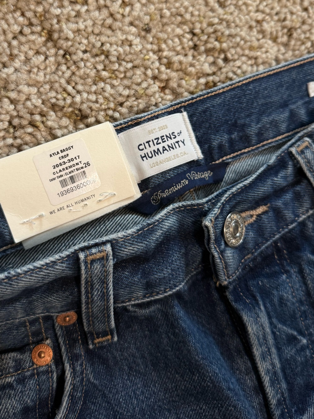 NWT Citizens of Humanity Ayla Baggy Jeans in Claremont - Size 26 - Picture 4 of 9